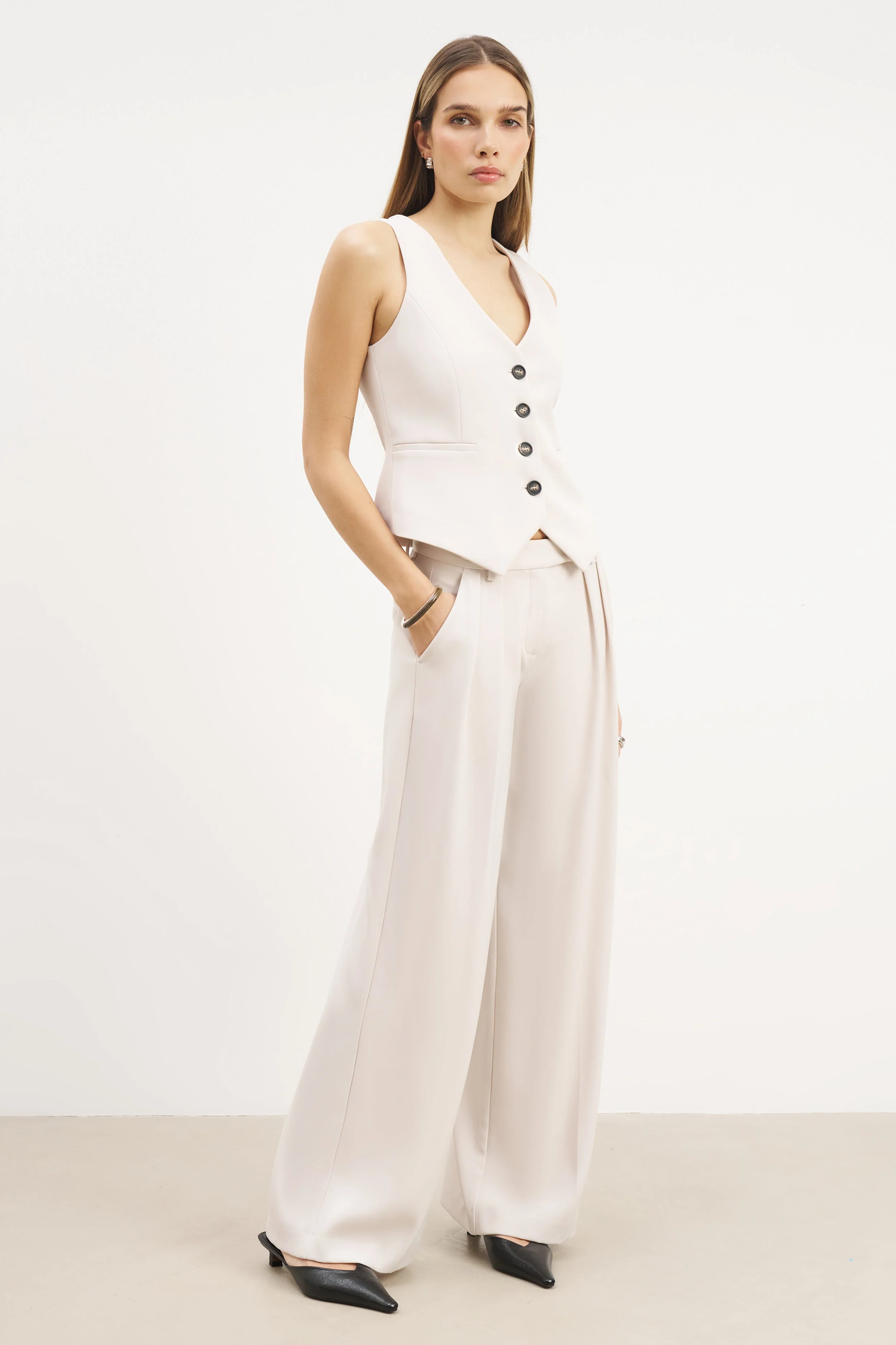Clean Cut Double Pleat Trousers - Ecru - Image 4