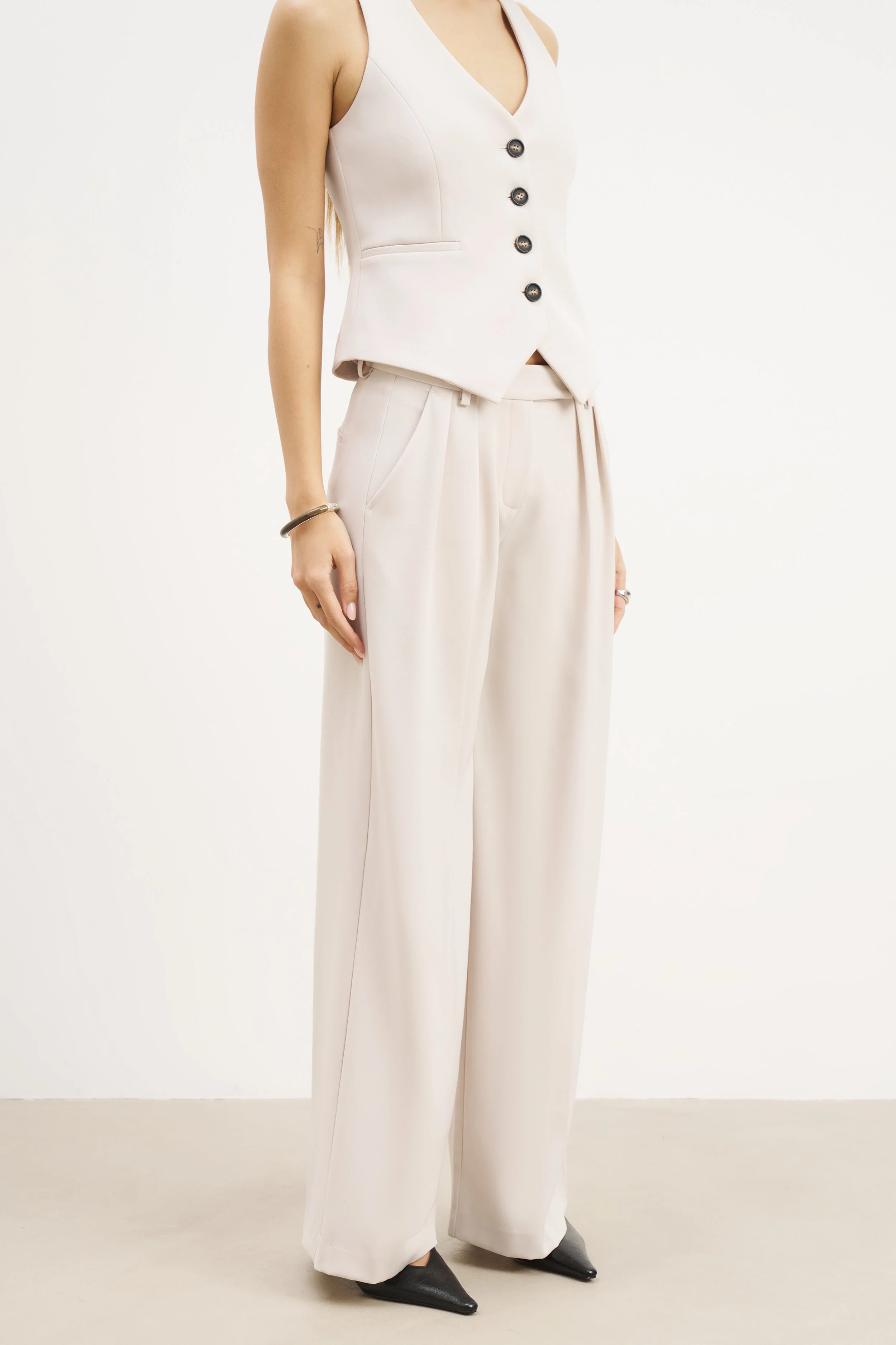 Clean Cut Double Pleat Trousers - Ecru - Image 5