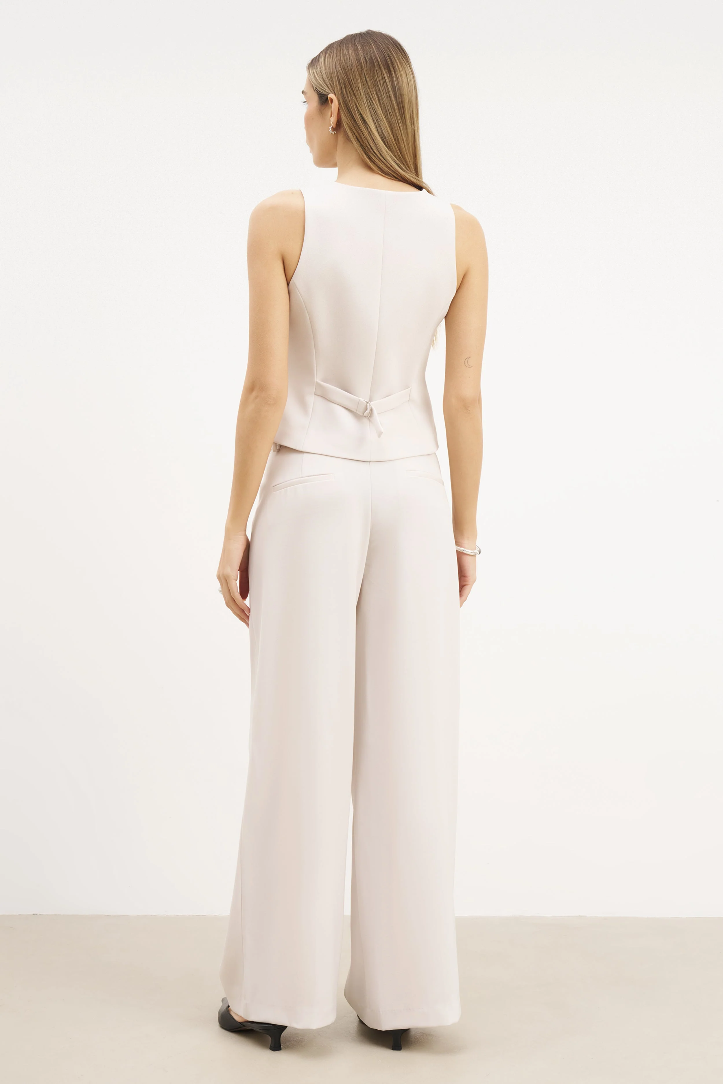 Clean Cut Double Pleat Trousers - Ecru - Image 6