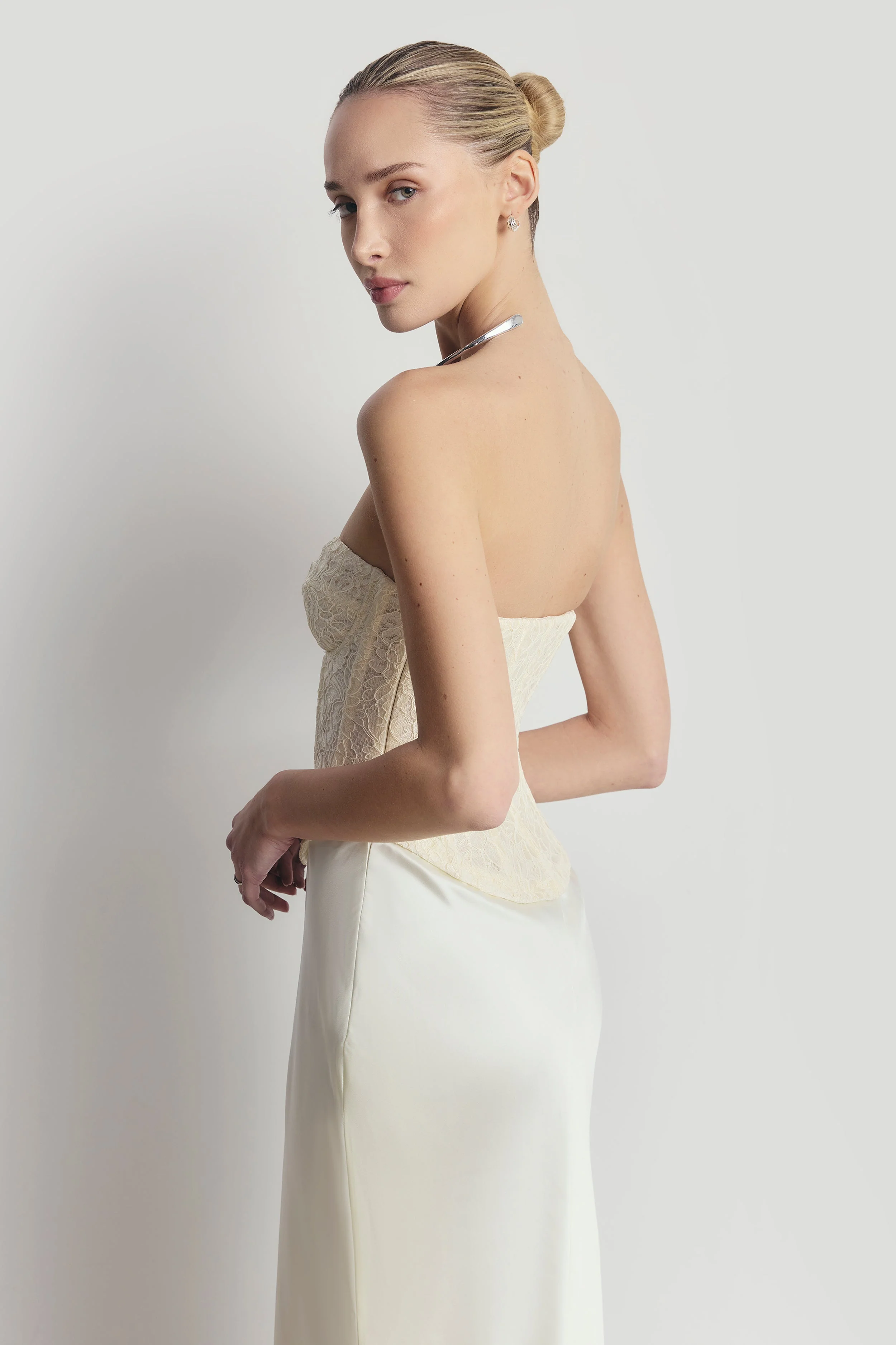 Lace Corset Gown with Sweetheart Neckline - Cream - Image 6