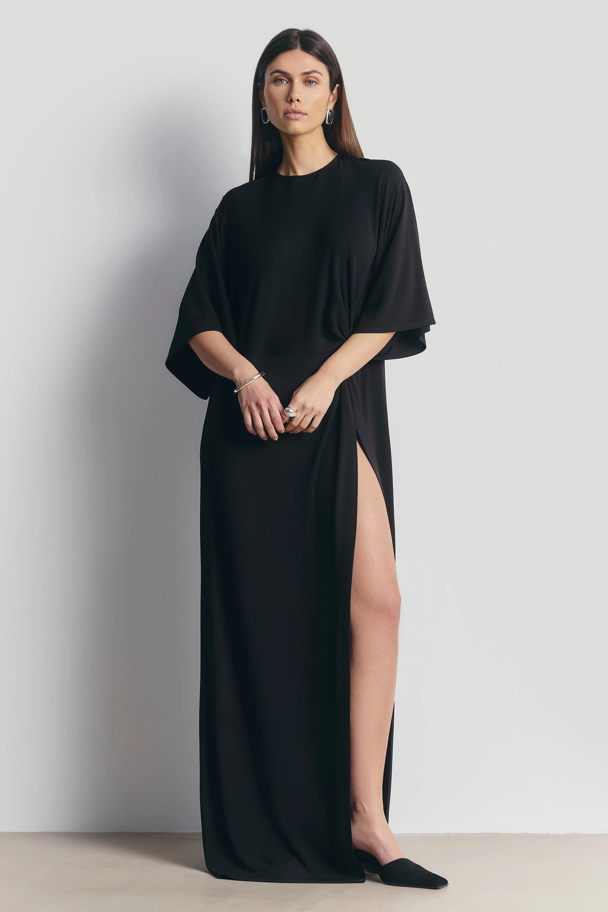 Relaxed Dropped Waist T-Shirt Gown - Black - Image 4