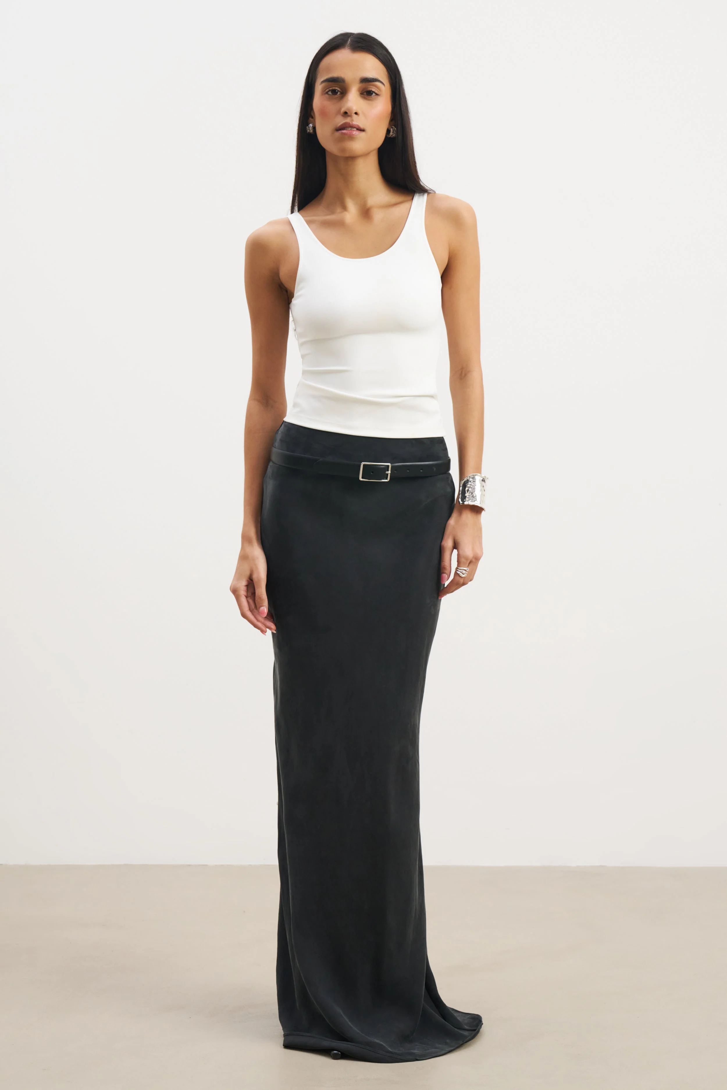 Scoop Neck Tank Top - White - Image 3