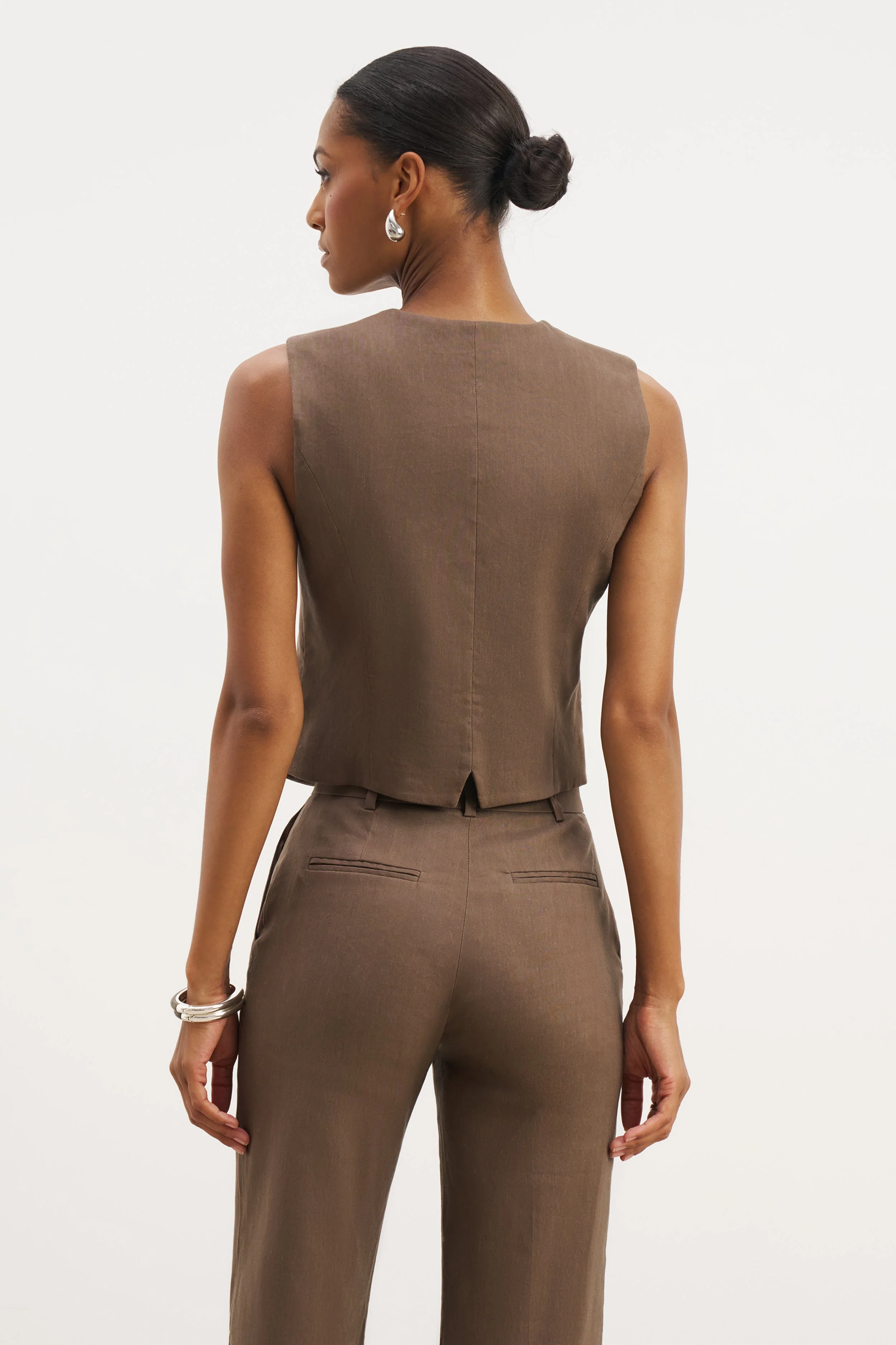 Straight Cut Linen Waistcoat - Truffle - Image 5